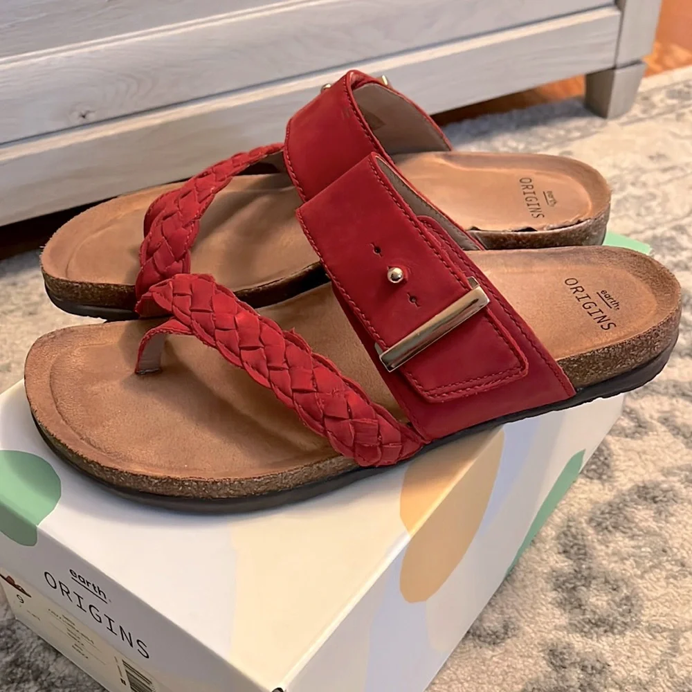 Earth Origins Red Nubuck Oneida Sandal - Size 9! - Picture 1 of 10
